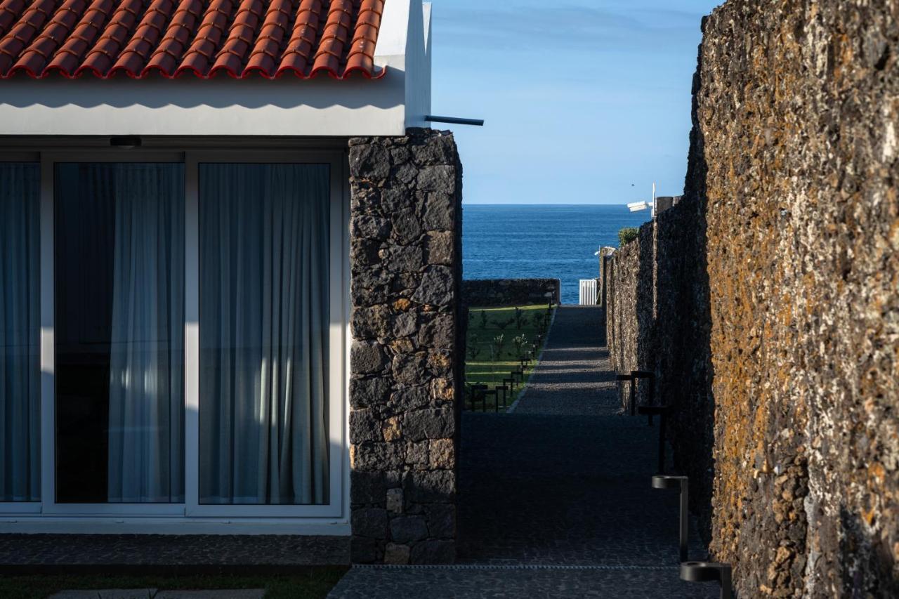 Entre Muros - Turismo Rural - Casa Com Jardim E Acesso Direto Ao Mar Рибейра-Гранди Экстерьер фото